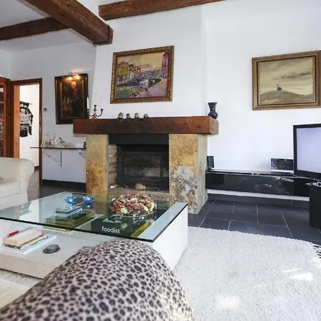 Dea - Away From - Families Only Villa *