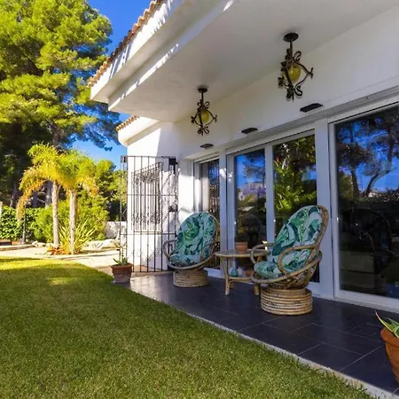 Dea - Away From - Families Only Villa Salou