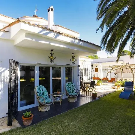 Dea - Away From - Families Only Villa *